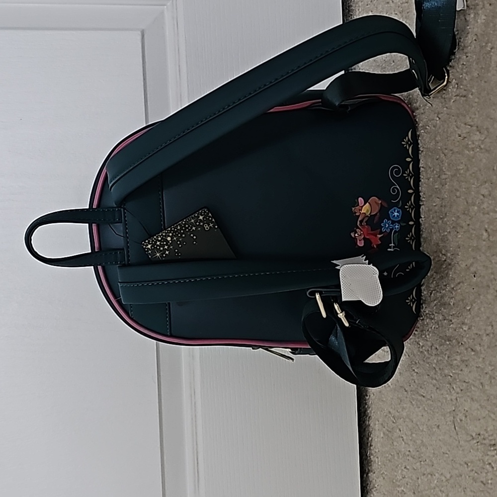 Loungefly Cinderella Backpack - Picture 2 of 8